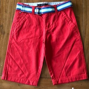 NEW w/o Tags! Tommy Hilfiger belted chino shorts